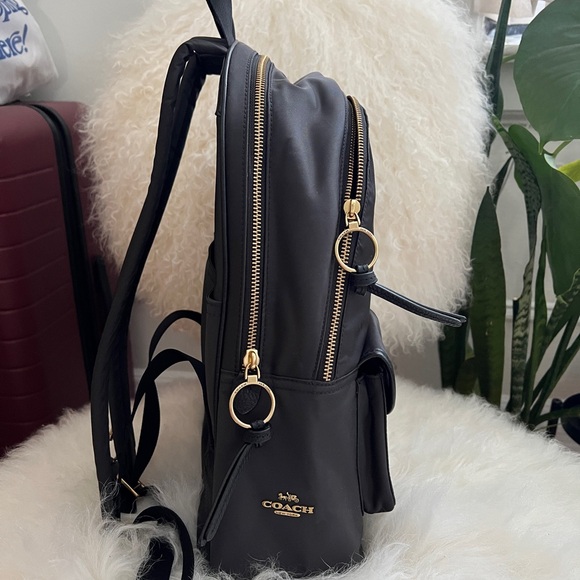 Cargo Carrie Backpack With Vintage Rose Print Interior - Picture 5 of 7